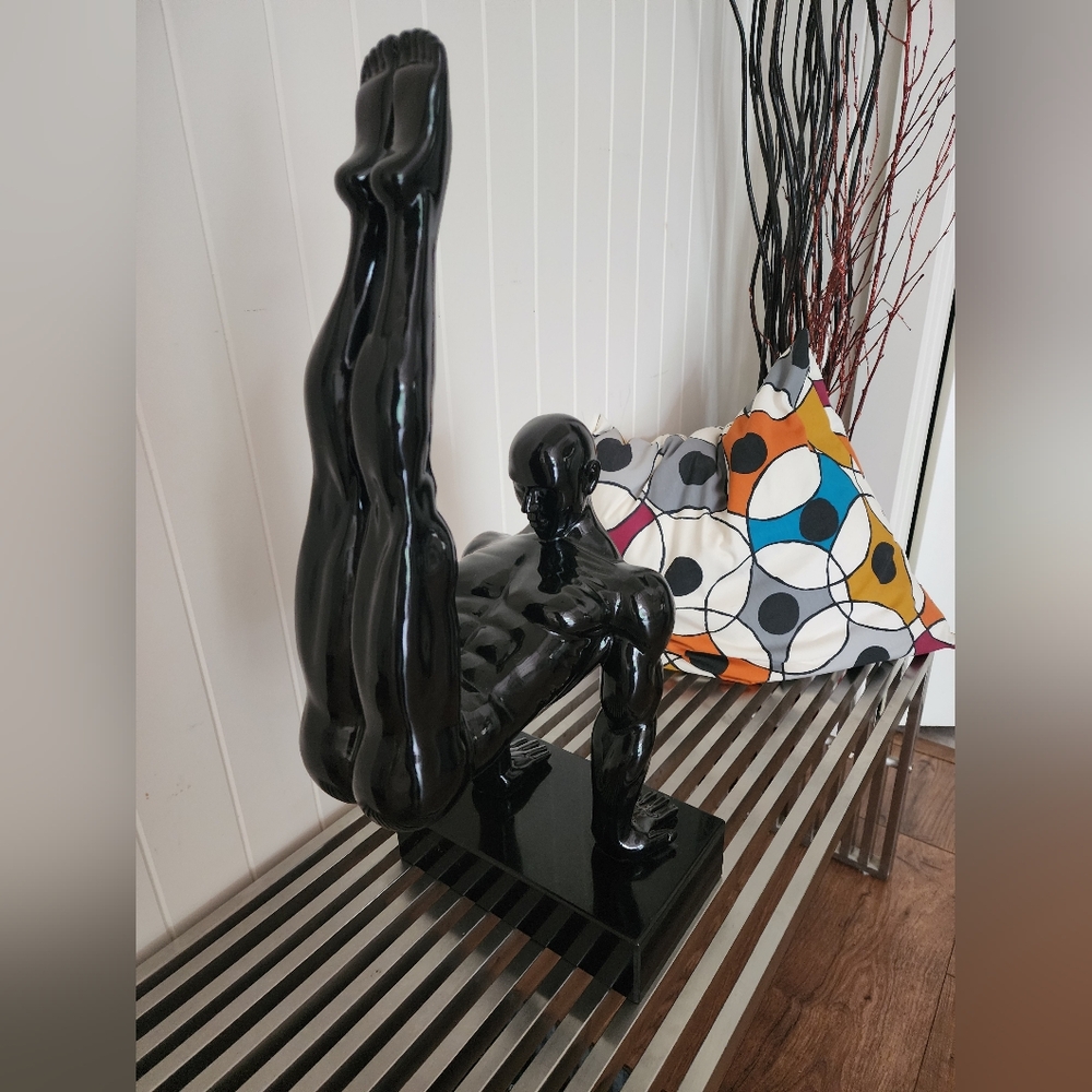 Black Abstract Sculpture - Picture 2 of 3